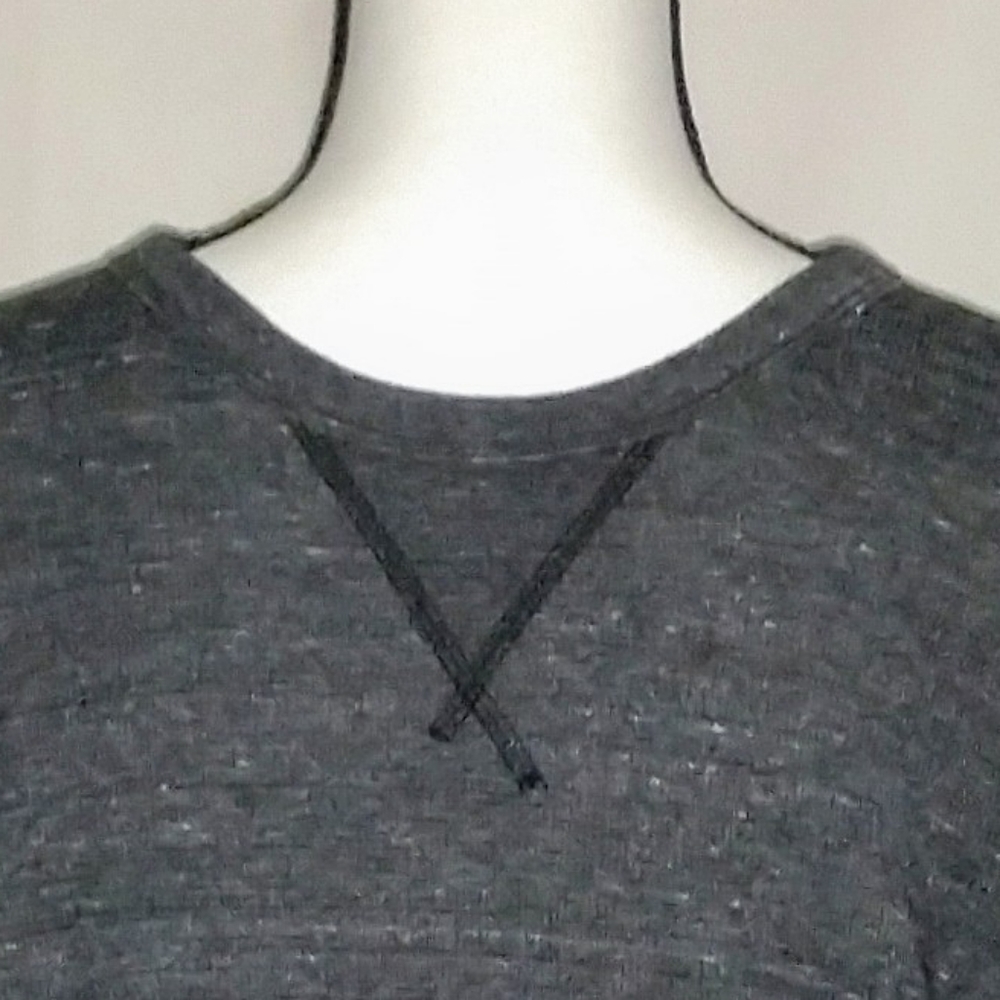 NWOT Men’s Long Sleeve Gray with White Sp - Picture 2 of 4